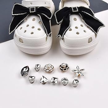 【専用】クロックスジビッツ★ゆりクロス★クリスタルクロス★13種詰め合わせセット クロックス☆crocs☆ジビッツ☆ゆり☆クロス☆スター